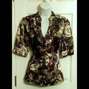 APT 9 Green Floral Top Medium